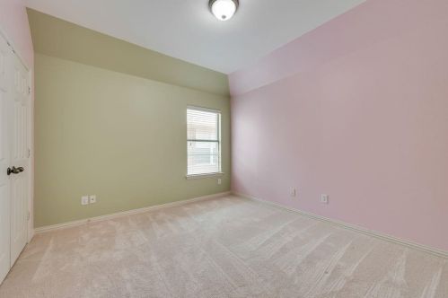 3604 Leanne Dr, Lewisville TX  75022-0962 exterior