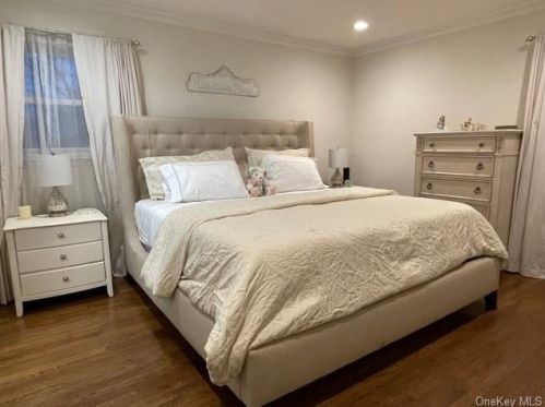 16 Locust Dr, Thiells NY  10984-1405 exterior