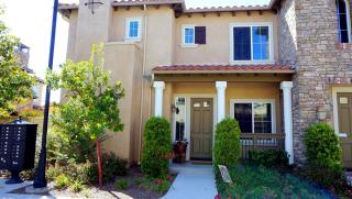 23902 Calle Del Sol Dr, Santa Clarita CA  91354-3011 exterior