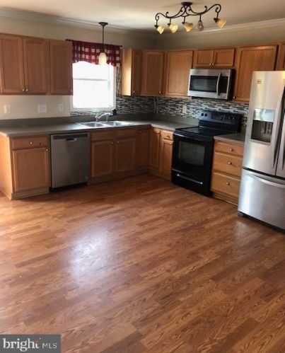 228 Kadies Ln, Edinburg VA  22824-9608 exterior