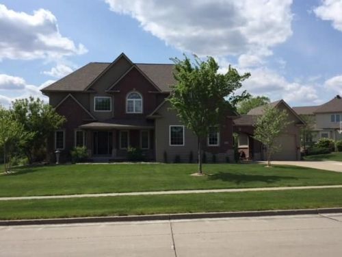 9150 73rd St, Camp Dodge, IA 50131-1994