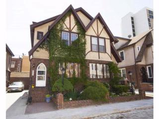 8909 Shore Ct, Brooklyn, NY 11209-5505