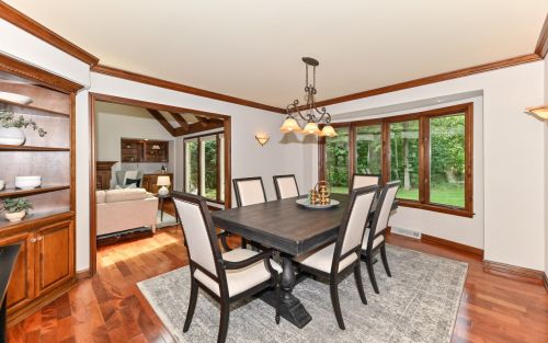 12427 Golf Dr, Thiensville WI  53092-2462 exterior