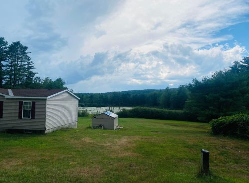 554 Oxbow Rd, Hinsdale, NH 03451-2060