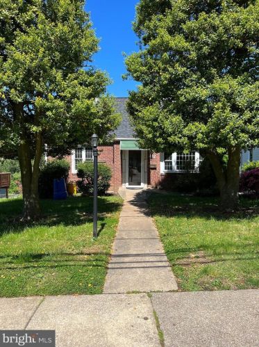 412 Scott Ave, Manor, PA 19036-2126