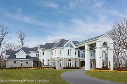 23 Sheraton Ln, Locust, NJ 07760-1130