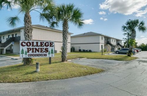1560 University Ln, Cocoa, FL 32922-6550