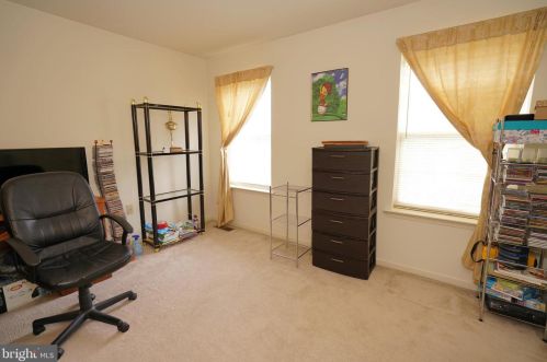 1941 Canyon Creek Rd, Gilbertsville PA  19525-7002 exterior