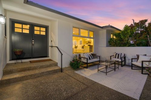 1270 Roble Rd, Millbrae, CA 94030-2939