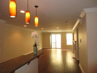 1525 Windshore Way, Oxnard CA  93035-1406 exterior