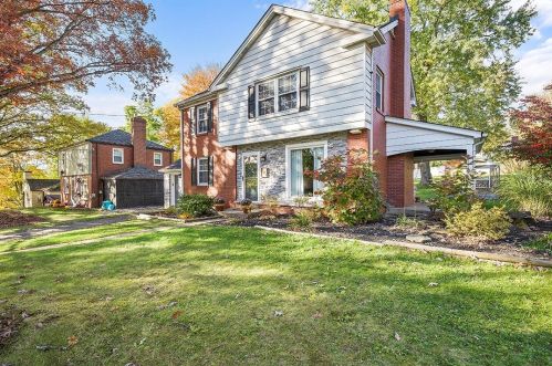 224 Morewood Rd, Glenshaw, PA 15116-2047