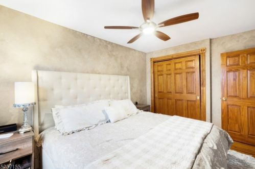 17 Woodside Ave, Little Falls NJ  07424-1315 exterior