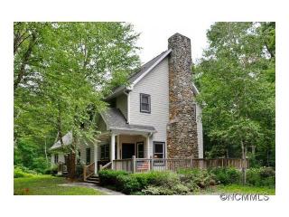 191 Hollow Rd, Cashiers, NC 28717-8609