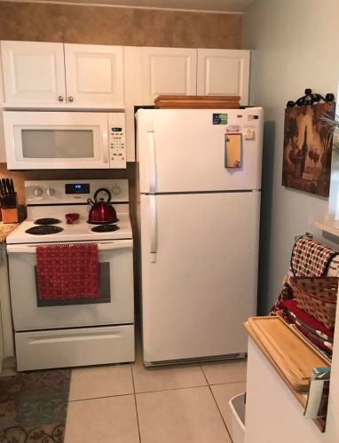 75 Coventry D, West Palm Beach, FL 33417-1618
