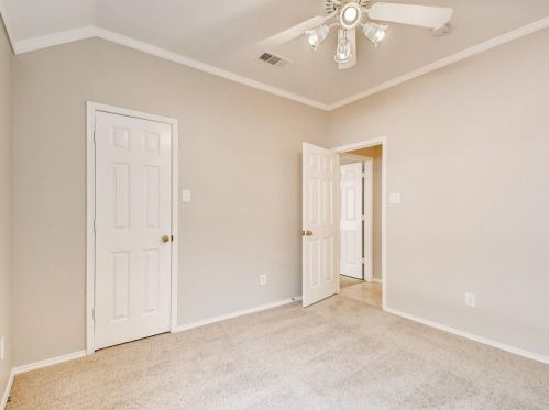 18640 Gibbons Dr, Dallas TX  75287-4042 exterior