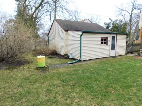 5716 Dexter Ave, Milwaukee WI  53209-4212 exterior