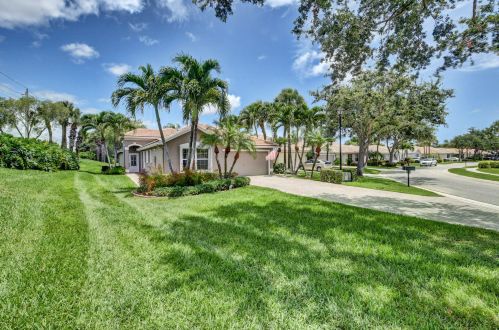 7428 Mercada Way, Delray Beach, FL 33446-3795