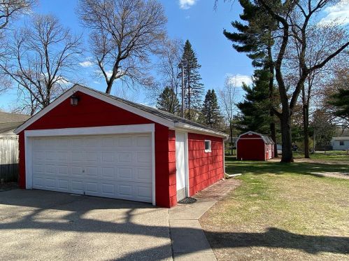 922 County Rd B, Saint Paul MN 55113-4405 exterior