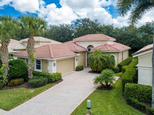 7132 Maidstone Dr, Fort Pierce, FL 34986-3346