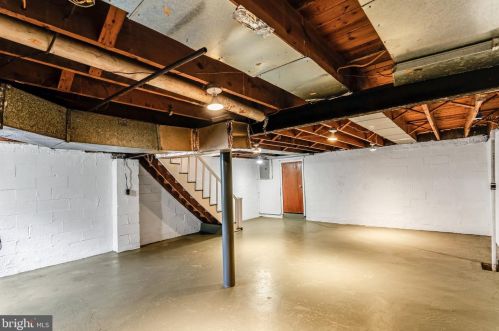 104 South Pl, New Castle DE  19720-2736 exterior