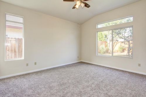 8635 Windsor Point Way, Elk Grove CA  95624-3431 exterior