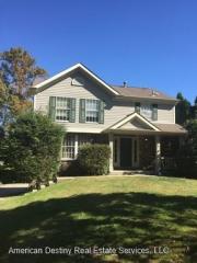 261 Rocky Ridge Rd, Bethel Park, PA 15102-2258