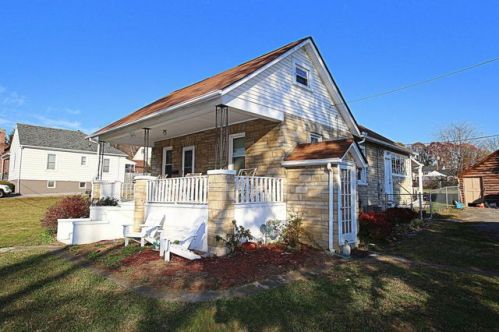 116 Bellevue Ave, Salem, VA 24153-4224