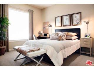 514 Date Ct, Monrovia, CA 91016-4676