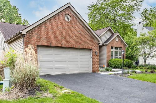 2171 Stargrass Ave, Darbydale, OH 43123-8506