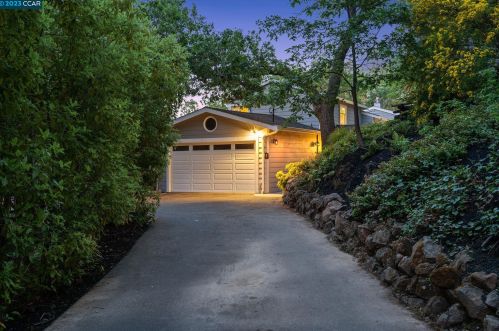 8 Fern Way, Orinda CA  94563-3810 exterior