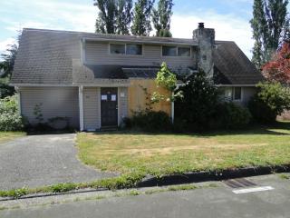 24207 35th Pl, Kent, WA 98032-2867