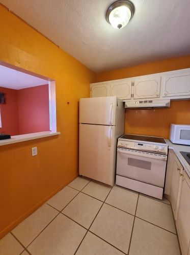 289 Camden L, West Palm Beach FL  33417-2058 exterior