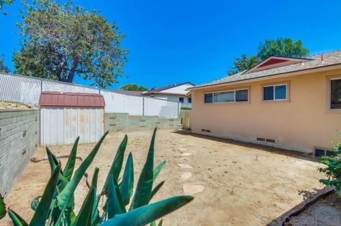 6100 Henderson Dr, La Mesa CA  91942-4016 exterior