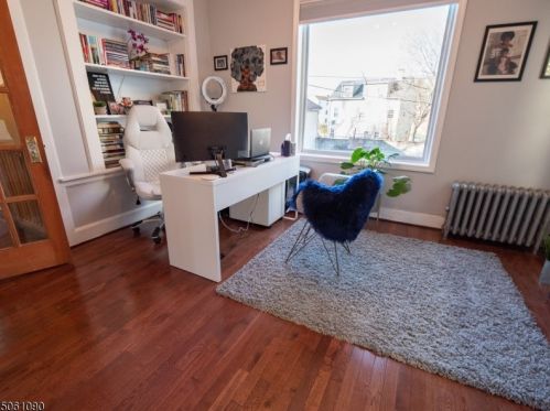 20 Vernon Pl, East Orange NJ  07017-4410 exterior