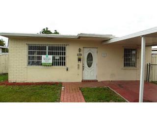 485 44th St, Hialeah, FL 33013-1857