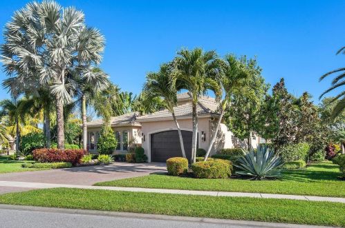 10505 Whitewind Cir, Boynton Beach, FL 33473-7881