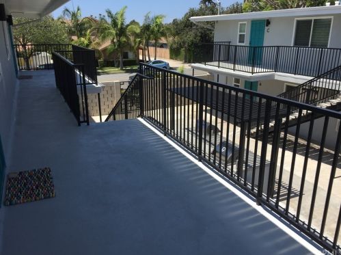 2114 Florida St, Huntington Beach, CA 92648-2960