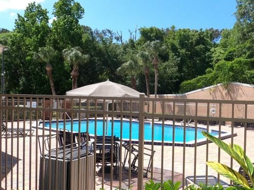 2550 Alafaya Trl, Orlando FL 12107-3607 exterior