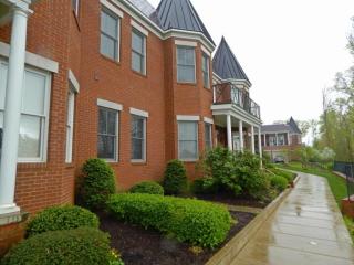 142 Clay Gate Ct, Kingston, TN 37763-2691