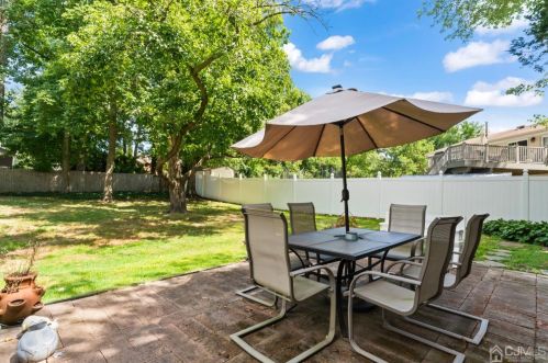 38 Rockhill Rd, Old Bridge NJ  08857-2418 exterior