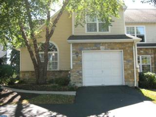 173 Gleneagles Ct, Blue Bell PA  19422-3246 exterior