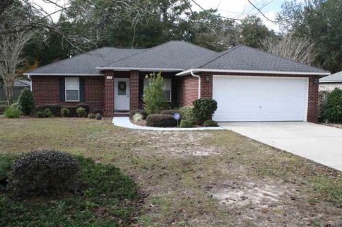 5147 Goshawk Dr, Milton, FL 32570-5022