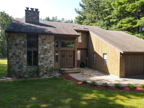 21 Paddock Ln, South Glastonbury, CT 06073-2825