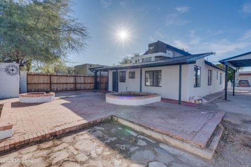 823 Arizona Ave, Tucson AZ  85705-7733 exterior