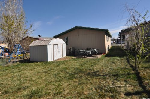 1250 450, Clearfield UT  84015-3619 exterior