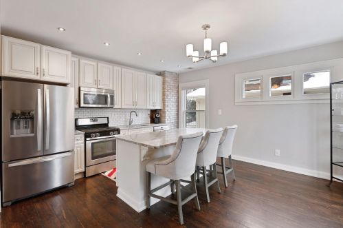 4223 Garfield Ave, Minneapolis MN 55409-1812 exterior