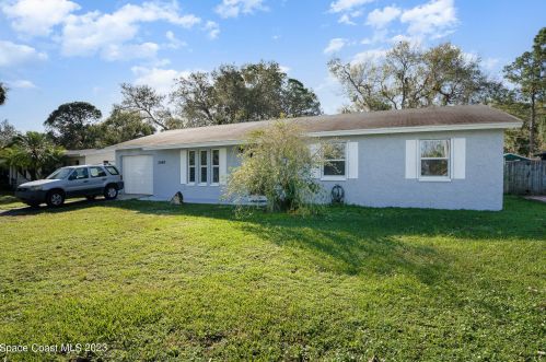 2445 Victor Rd, Cocoa, FL 32926-5376