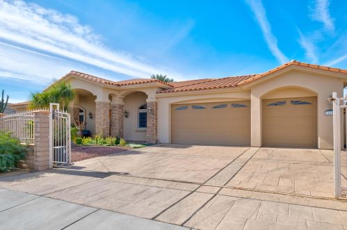 31695 Avenida Del Padre, Cathedral City, CA 92234-3167