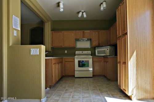 15341 Caribbean Ln, Sun City, AZ 85379-6053