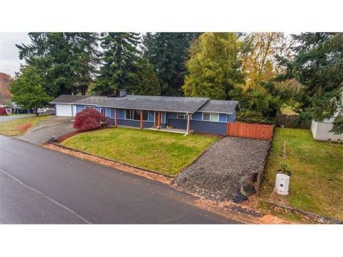 3201 Long Lake Dr, Olympia, WA 98503-4045